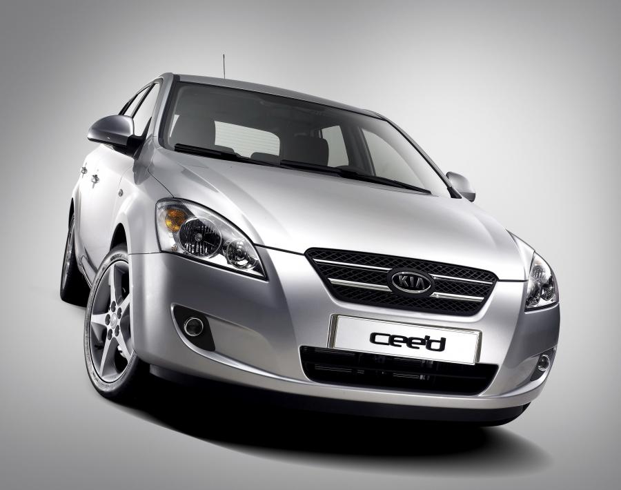  Kia cee&rsquo;d 2007 года  (фото 3 из 36)